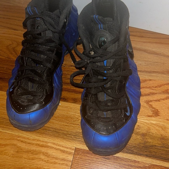 Nike good condition - Picture 1 of 2